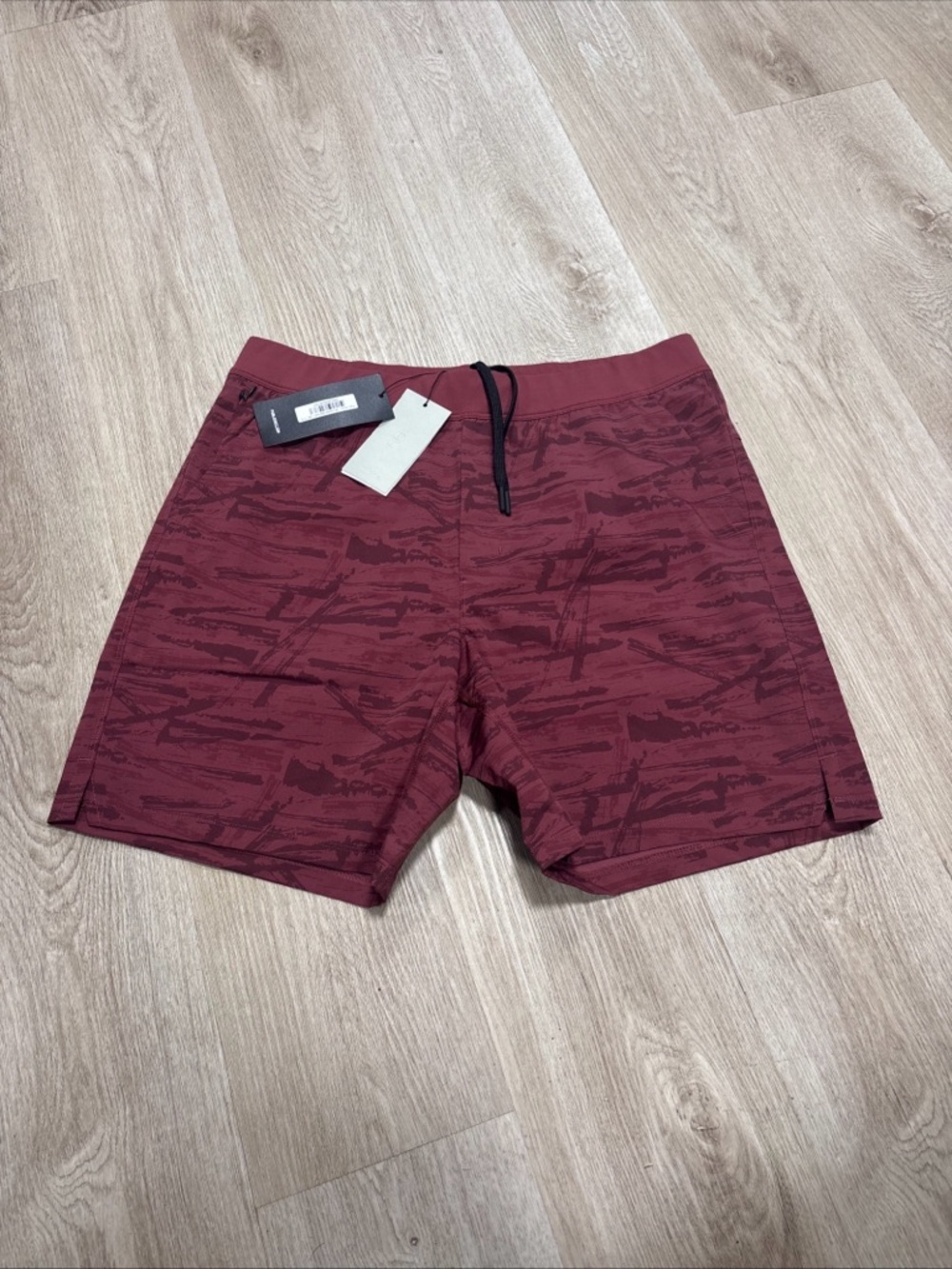 Public Rec Flex Short Mens 36x7.5" Maroon Camo Hybrid Athletic NWT